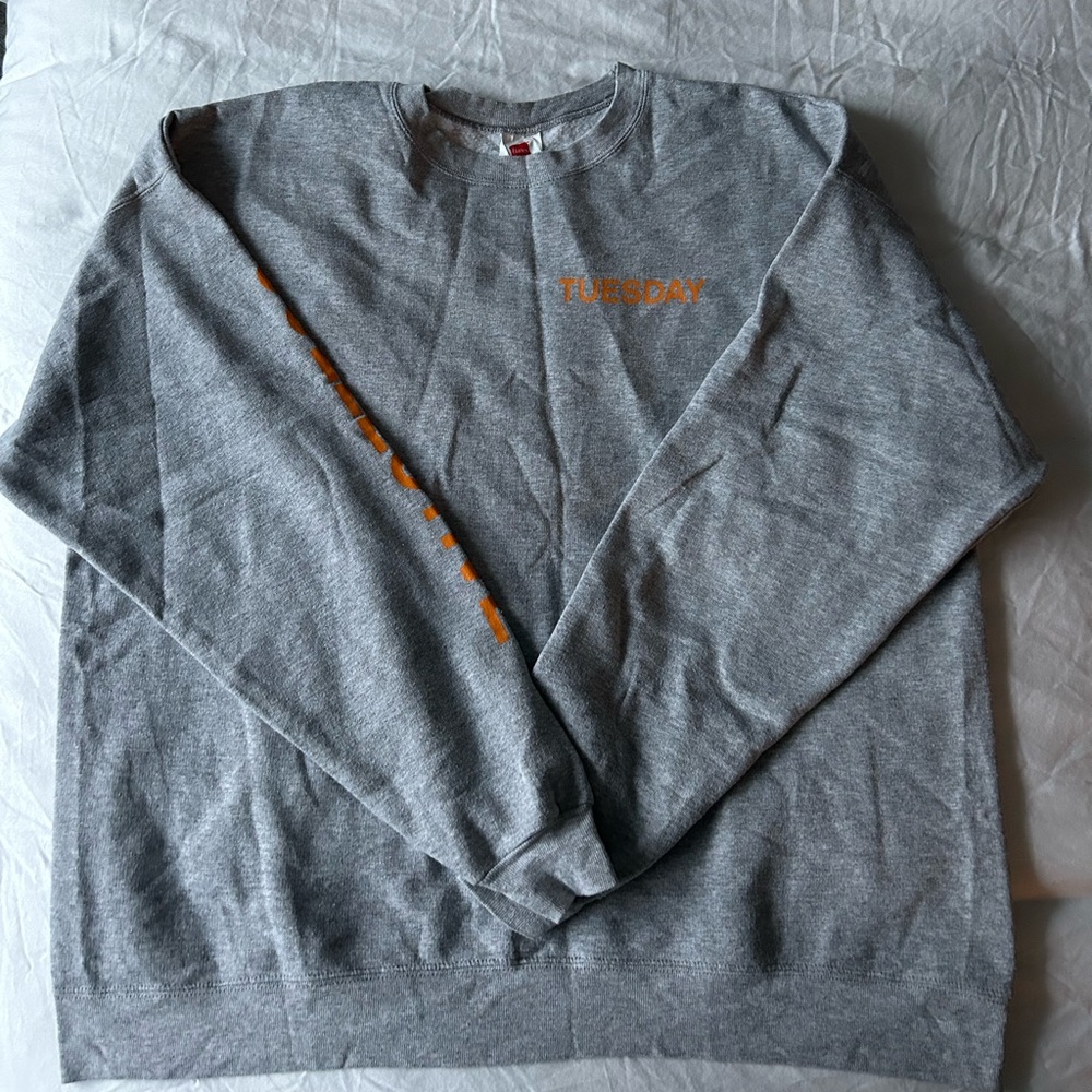 sweatshirt